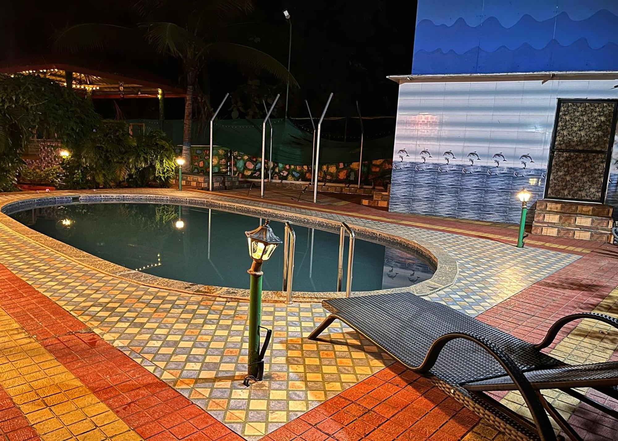 Lsq Sunita Farms Villa Chinchavli Exterior photo
